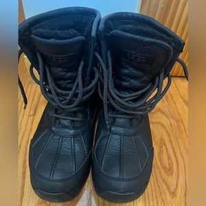 Ugg adirondack III hiker boots